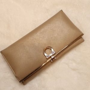 Salvatore Ferragamo Wellet